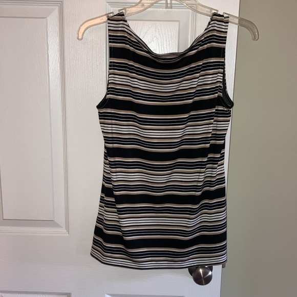 Black, white and beige Ann Taylor tank top in women’s size Small. - Picture 4 of 4